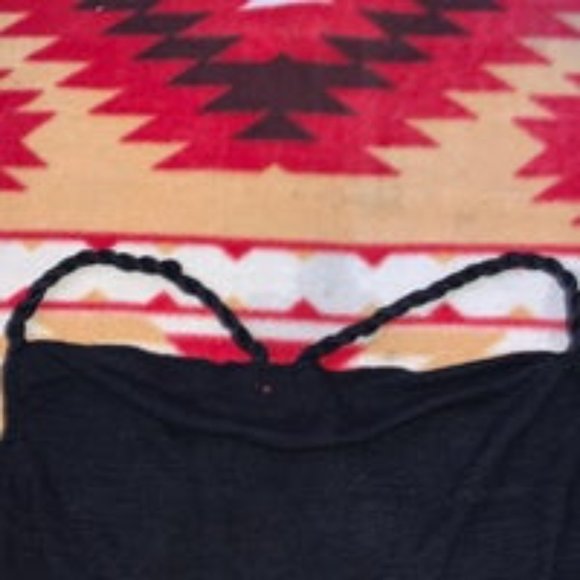 Old navy tank top - Picture 3 of 3